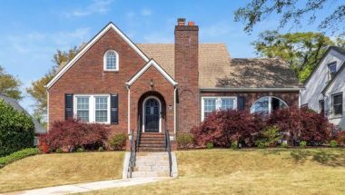 Featured home: Alta Vista home in Greenville